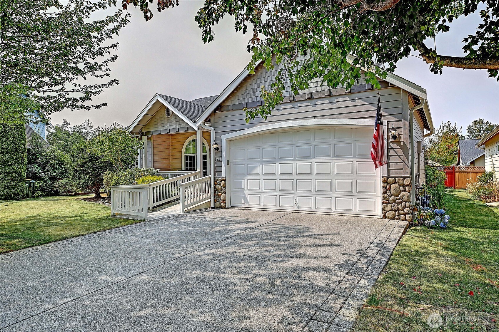 Property Photo: 4621 Bedford Ave WA 98226