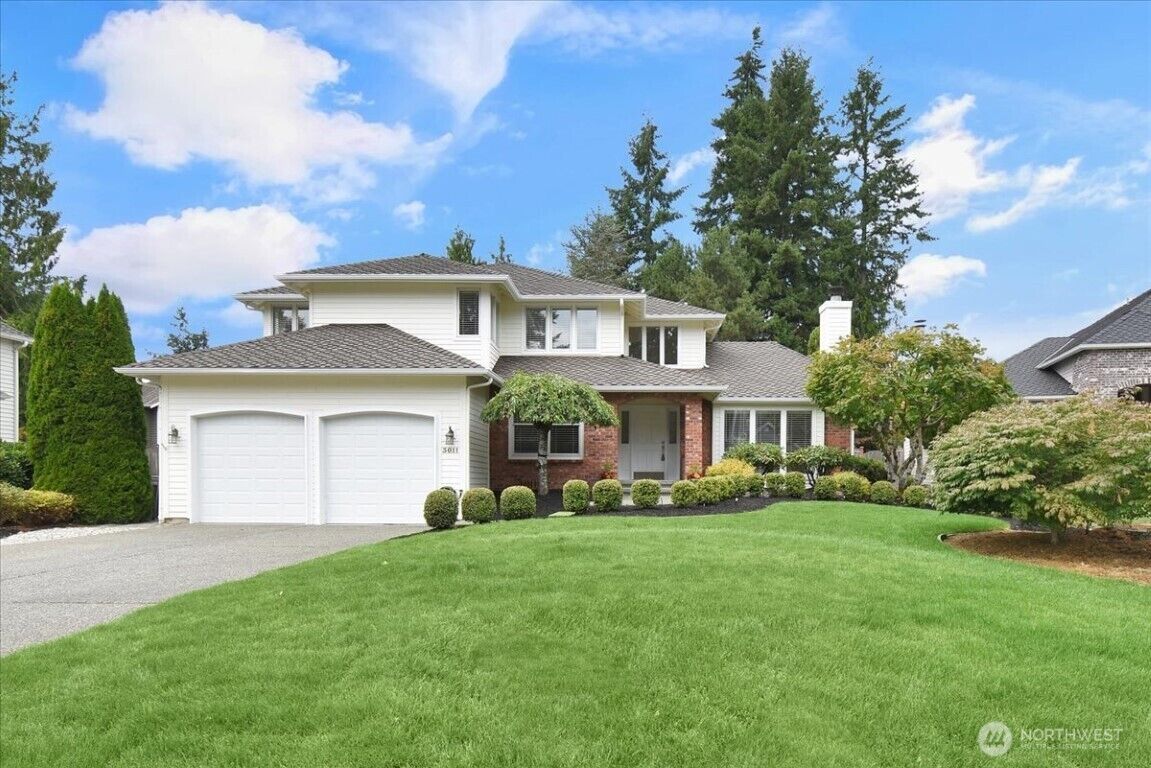 Property Photo:  3011  162nd Place SE  WA 98012 