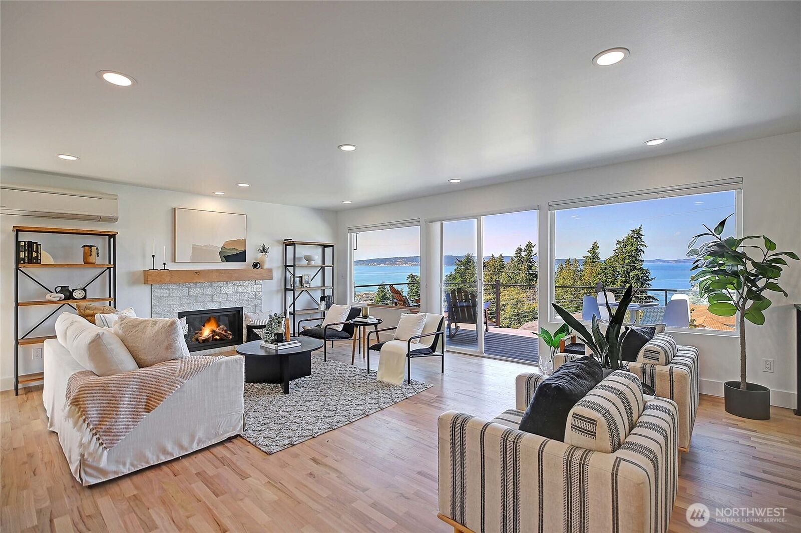 Property Photo: 78 Vista Del Mar Street WA 98282