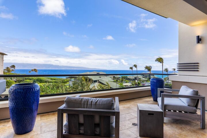 Property Photo:  1 Bay Dr 6302  HI 96761 
