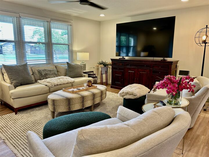 Property Photo:  1726 Karen Circle  KY 42104 