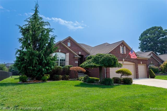 Property Photo: 21592 Pine Cone Drive MI 48042