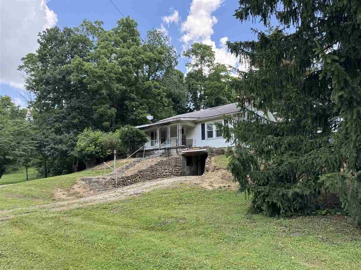 1567 S Round Barn Road  Richmond IN 47374 photo