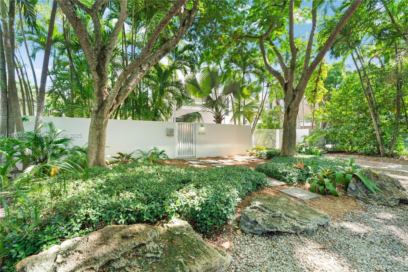 Property Photo: 4050 Hardie Ave FL 33133