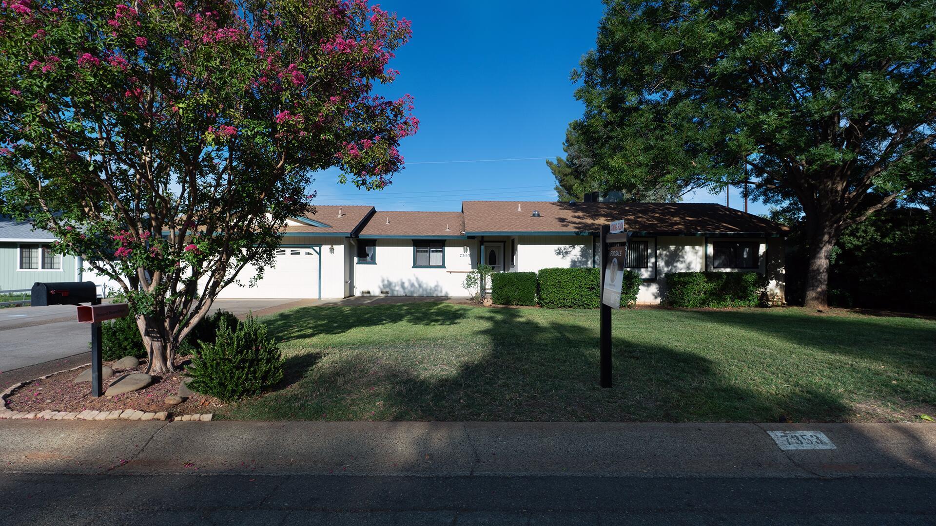 7353 Amigo Way  Redding CA 96002 photo