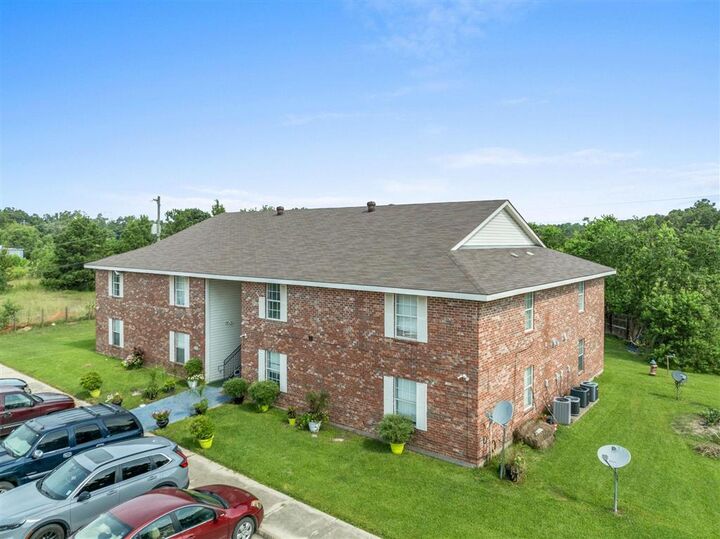 Property Photo: 705 N 11th St Street N LA 70648