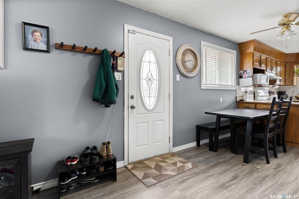 Property Photo:  49 Mitchell Crescent  SK S4R 5G5 