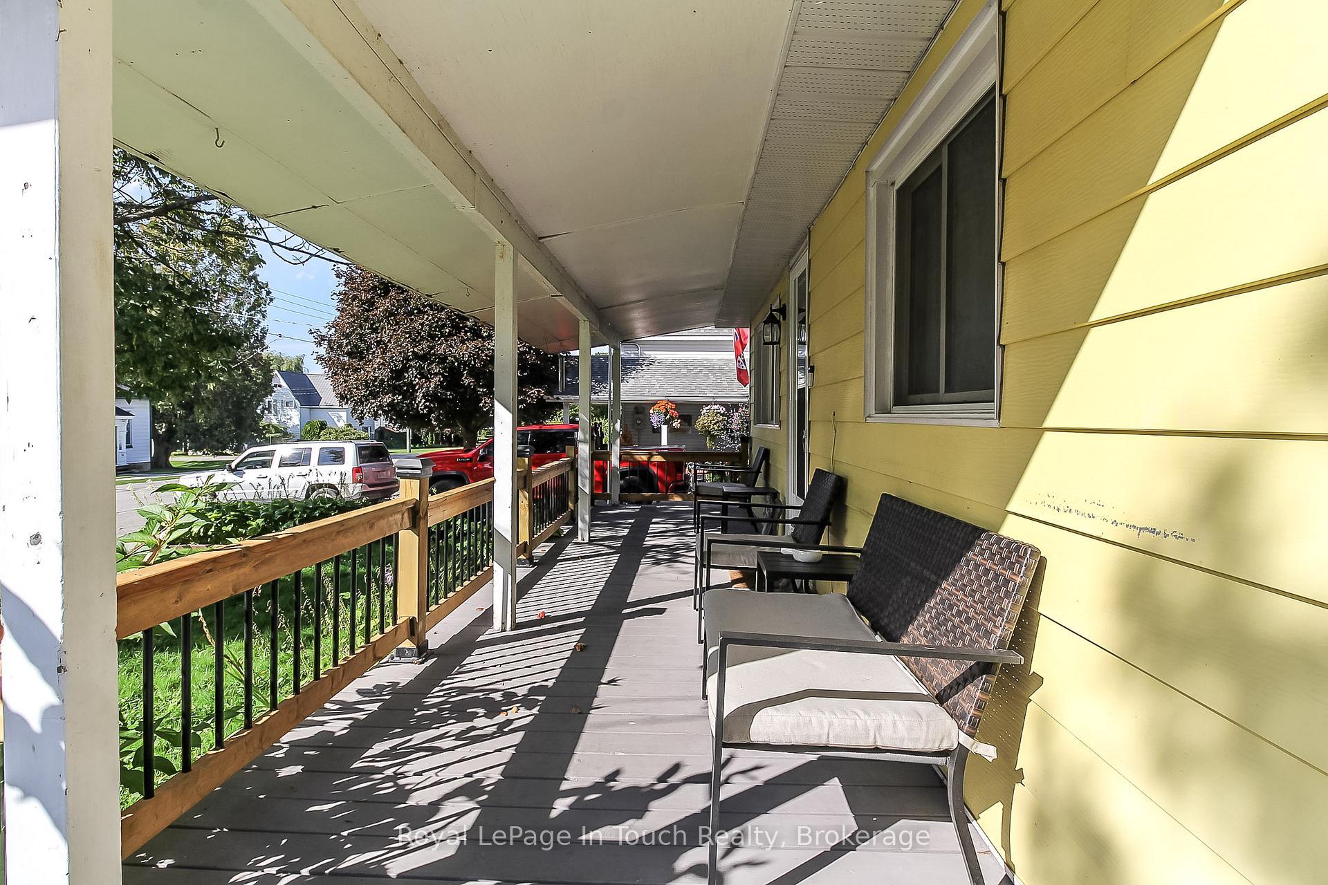 Property Photo: 27 Peel Street ON L9M 1A5