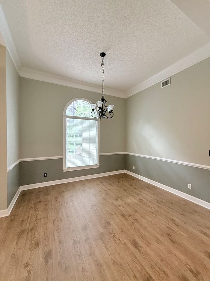 Property Photo: 4449 Huntington Pointe GA 31602