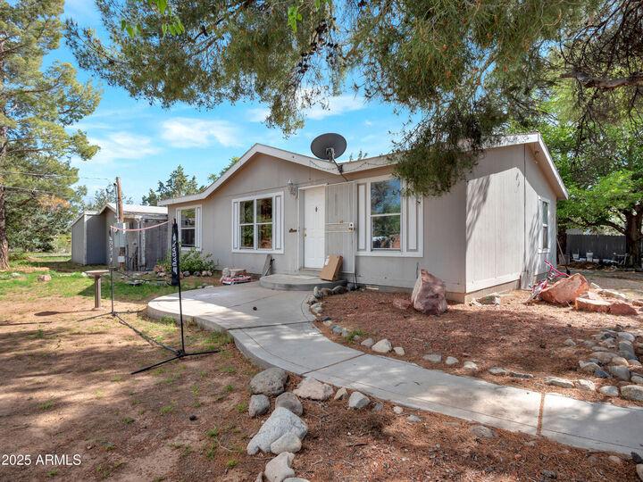 Property Photo:  5355 N Camino Vista Drive  AZ 86335 