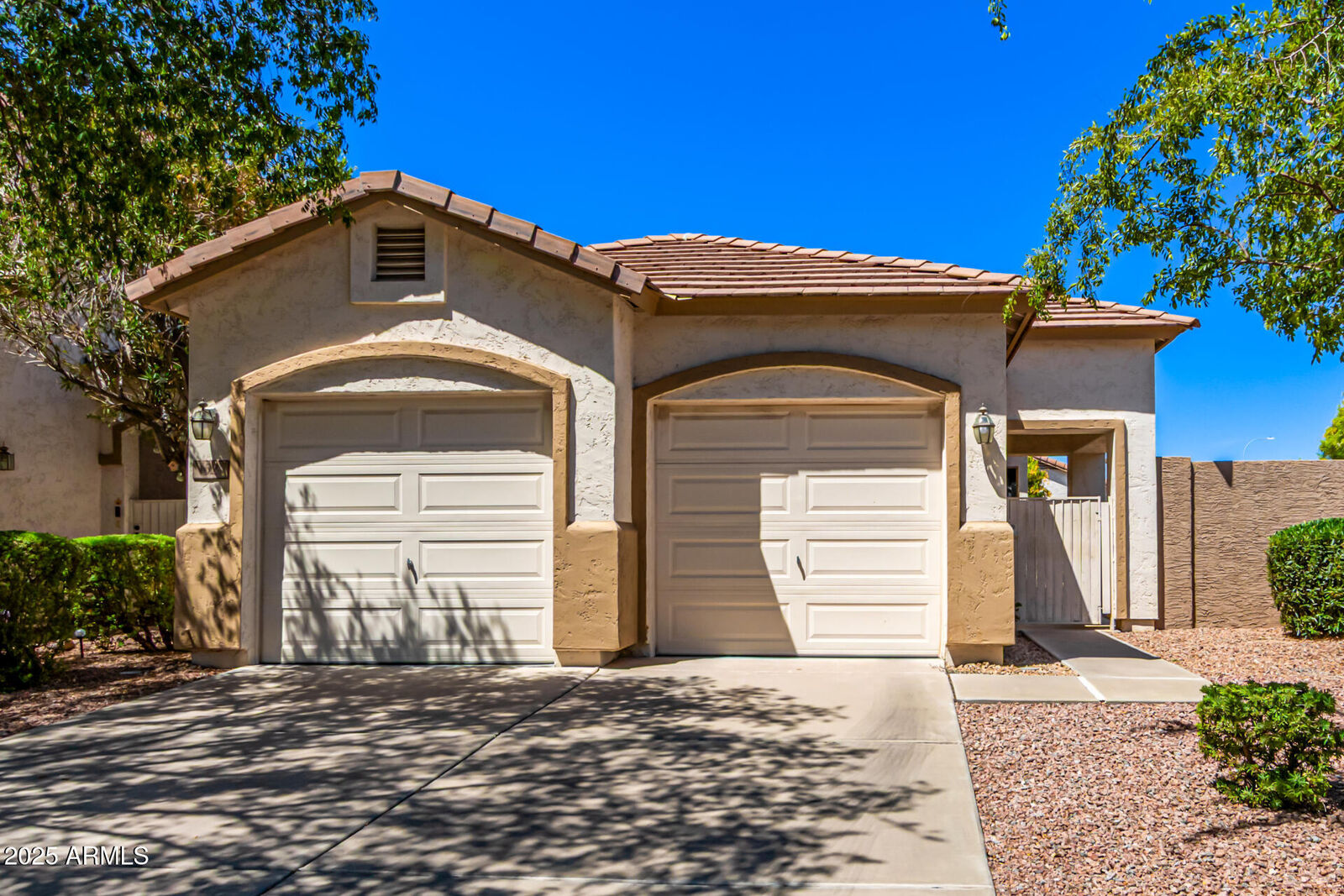 Property Photo: 52 S Criss Place AZ 85226