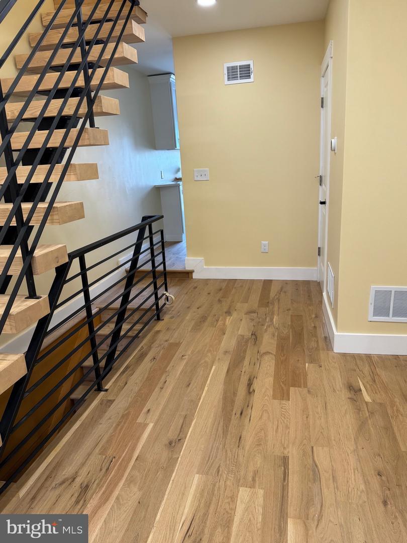 Property Photo: 2548 Kern Street PA 19125