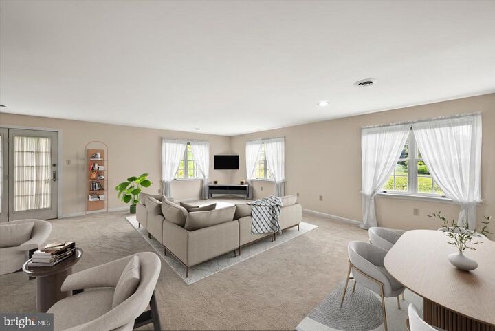 Property Photo: 215 Wyntre Brooke Drive 1 PA 17403