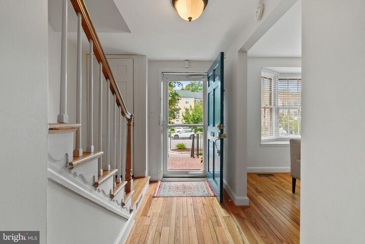Property Photo:  6321 Barrister Place  VA 22307