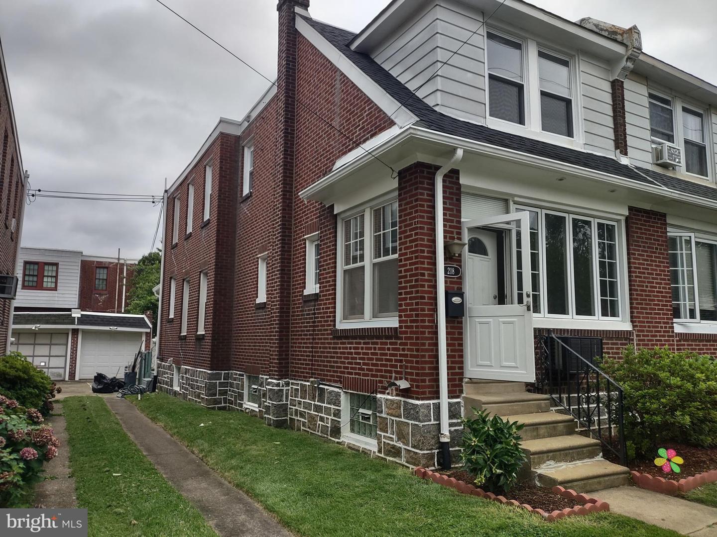 218 Hartel Avenue  Philadelphia PA 19111 photo