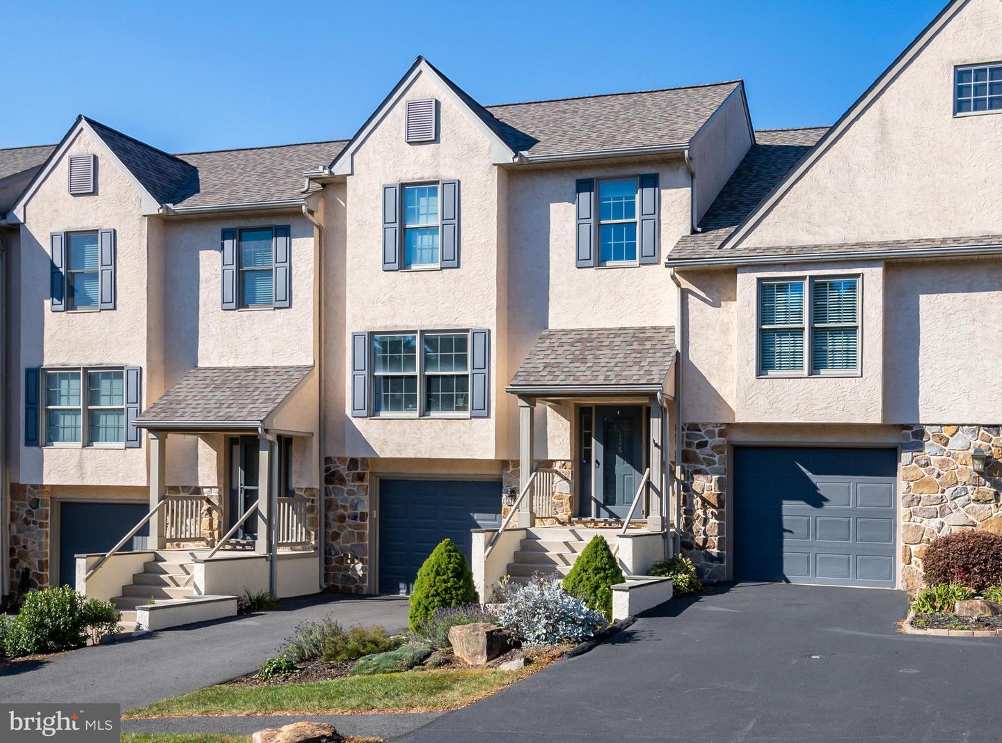 Property Photo: 126 Steeplechase Drive PA 19520