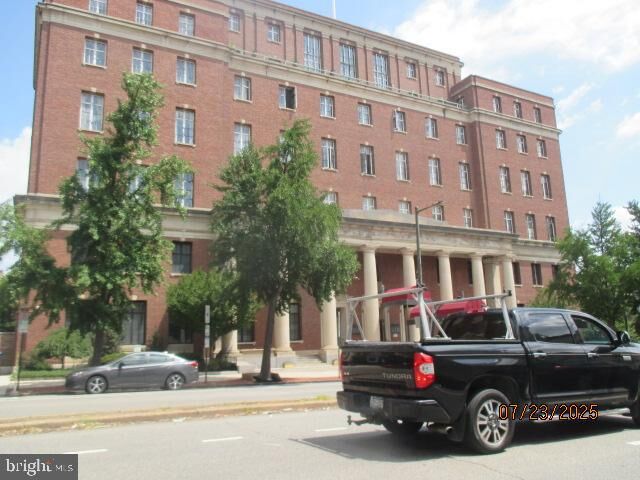 Property Photo: 1601 Spring Garden Street 00 212 PA 19130