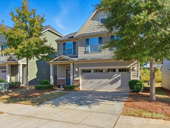 Property Photo:  1304 Piedmont Park Drive  NC 28217 