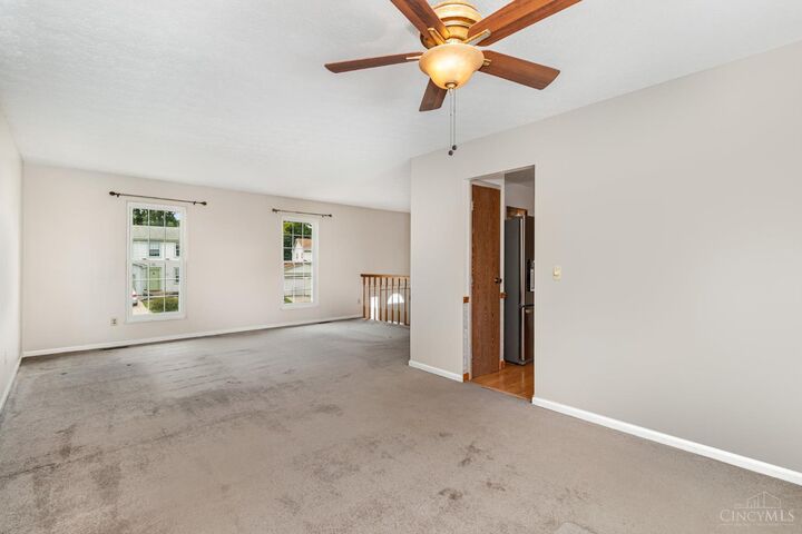 Property Photo: 224 Halidonhill Lane OH 45238
