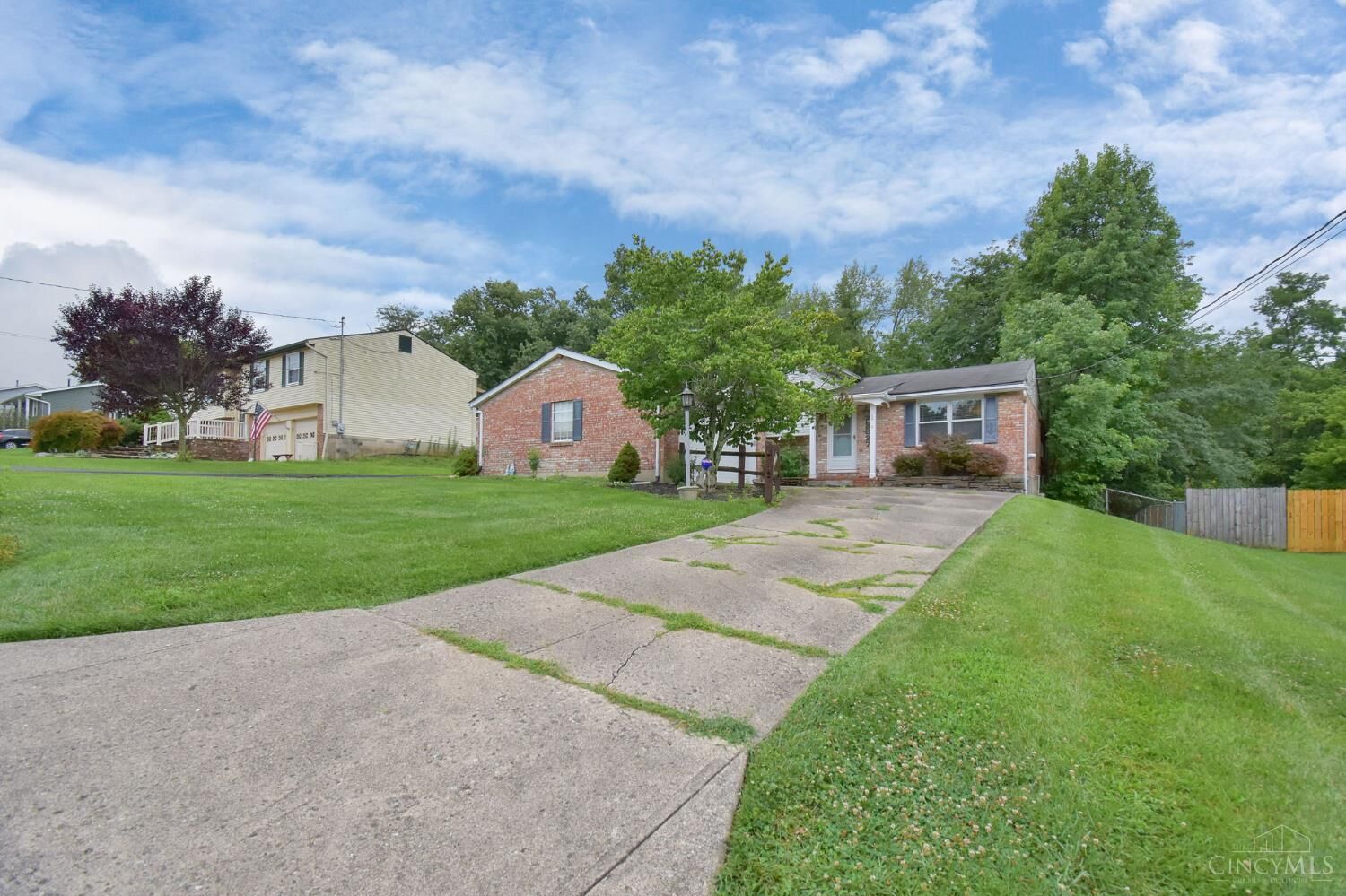 Property Photo: 3827 Quadrant Drive OH 45052