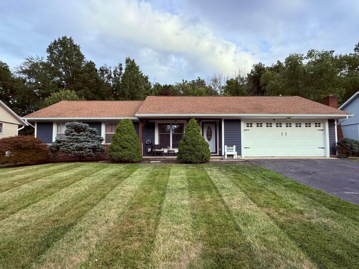 Property Photo: 892 Hickory Drive OH 43040