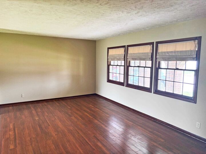 Property Photo: 3011 29th Street NE 68601