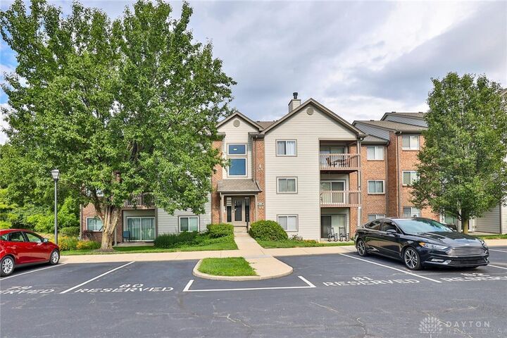 Property Photo: 8887 Eagleview Drive 1 OH 45069