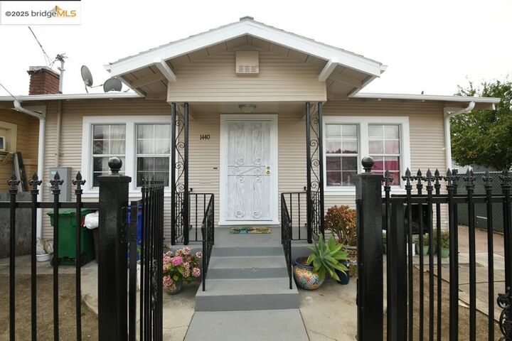 1440 76th Ave  Oakland CA 94621 photo