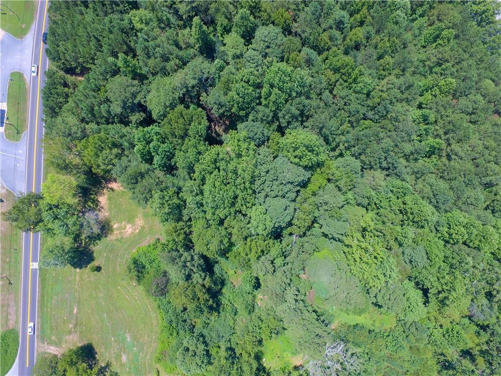 Property Photo: 1815 Lee Road GA 30122