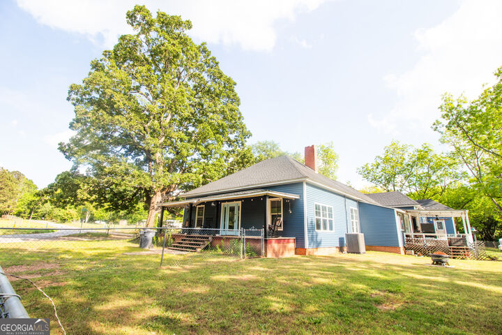 Property Photo: 215 Brown Springs Road GA 30257