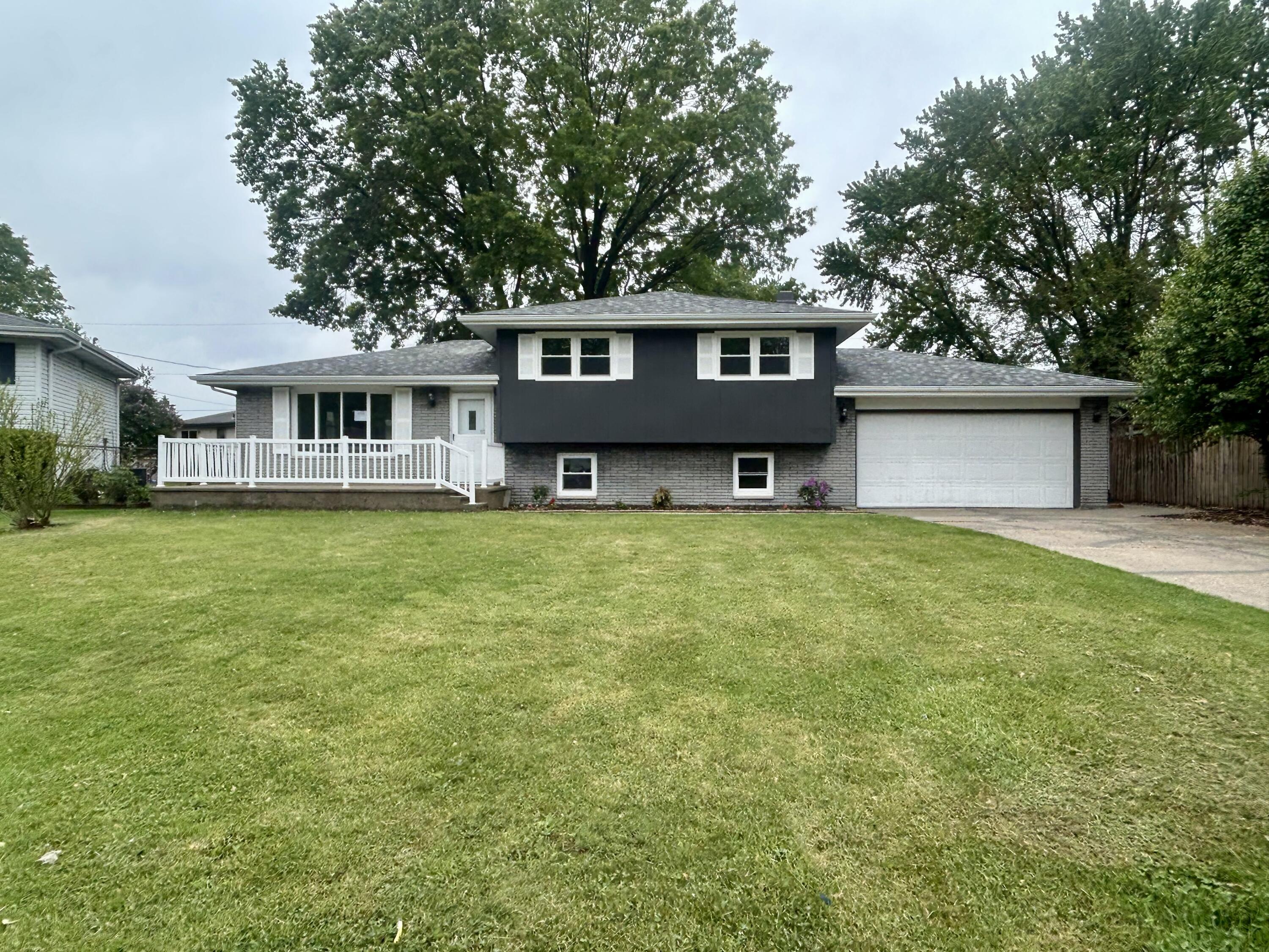 Property Photo:  5359 Redwood Avenue  IN 46368 