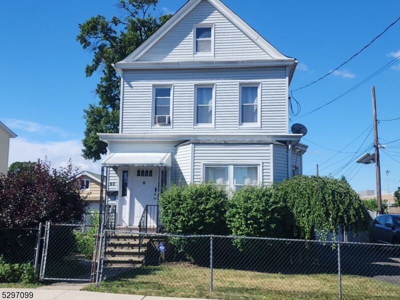 Property Photo:  40 Liberty St  NJ 07644 