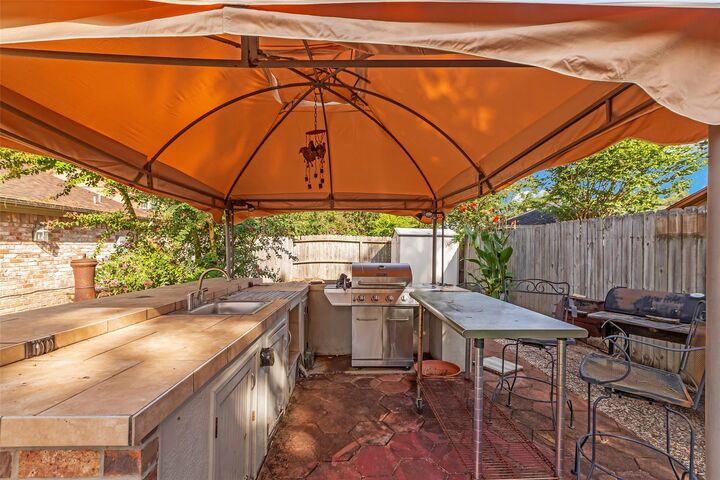 Property Photo:  23826 Farm Hill Road  TX 77373 