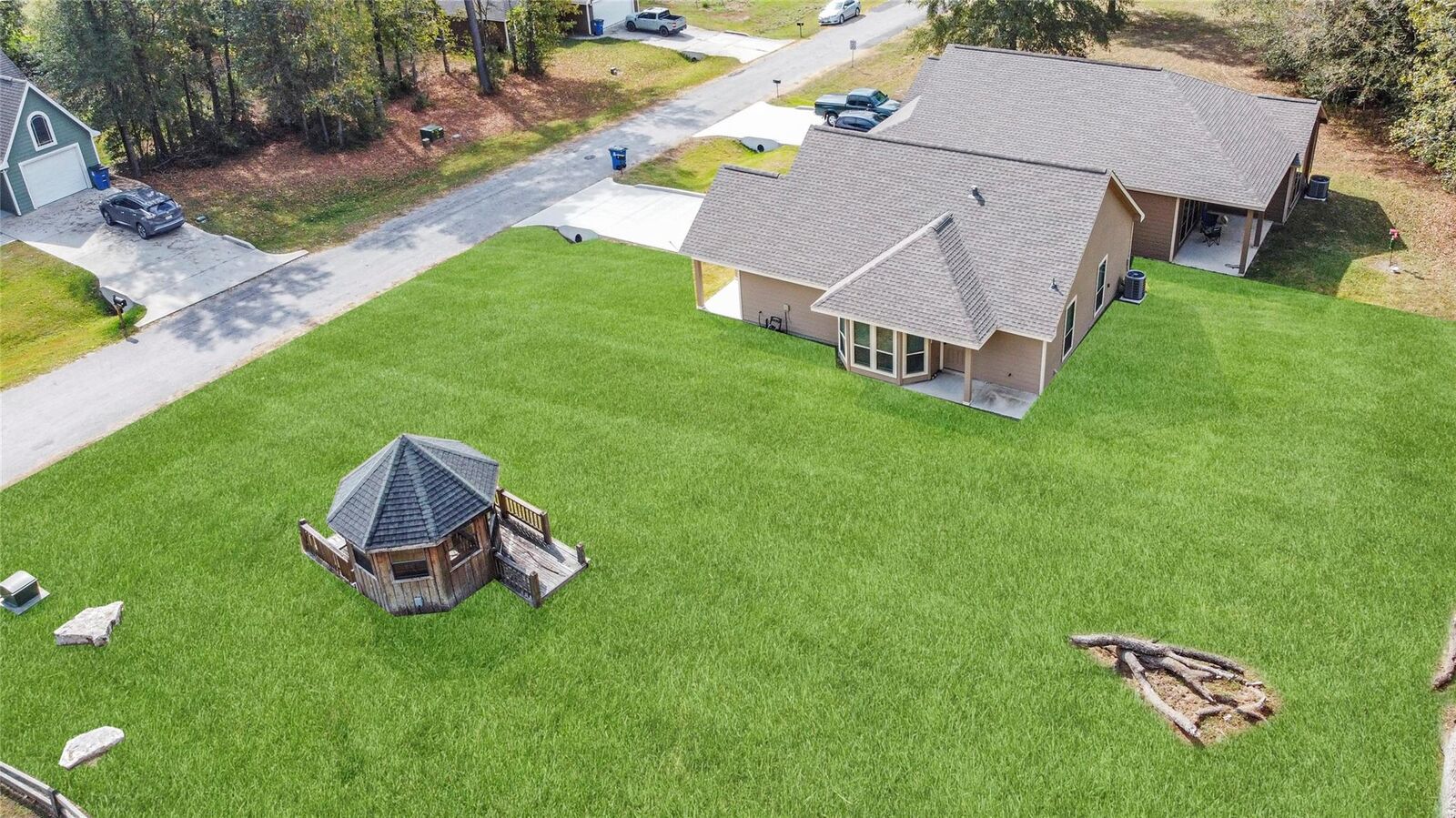Property Photo: 2 Firewood Road TX 77340