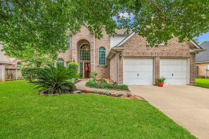 Property Photo: 902 Arbor Pine TX 77375