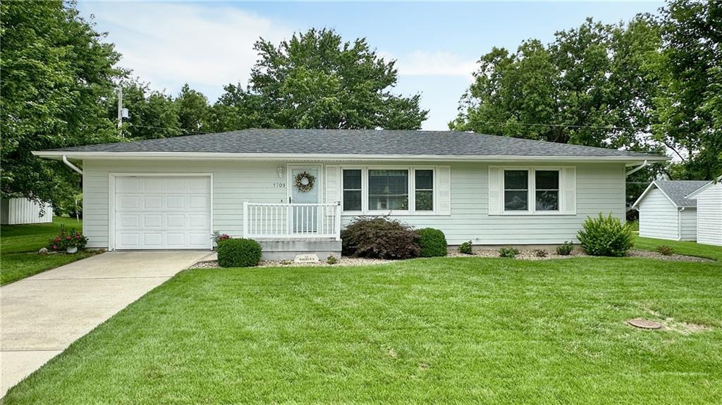 1709 E 5th Street  Trenton MO 64683 photo