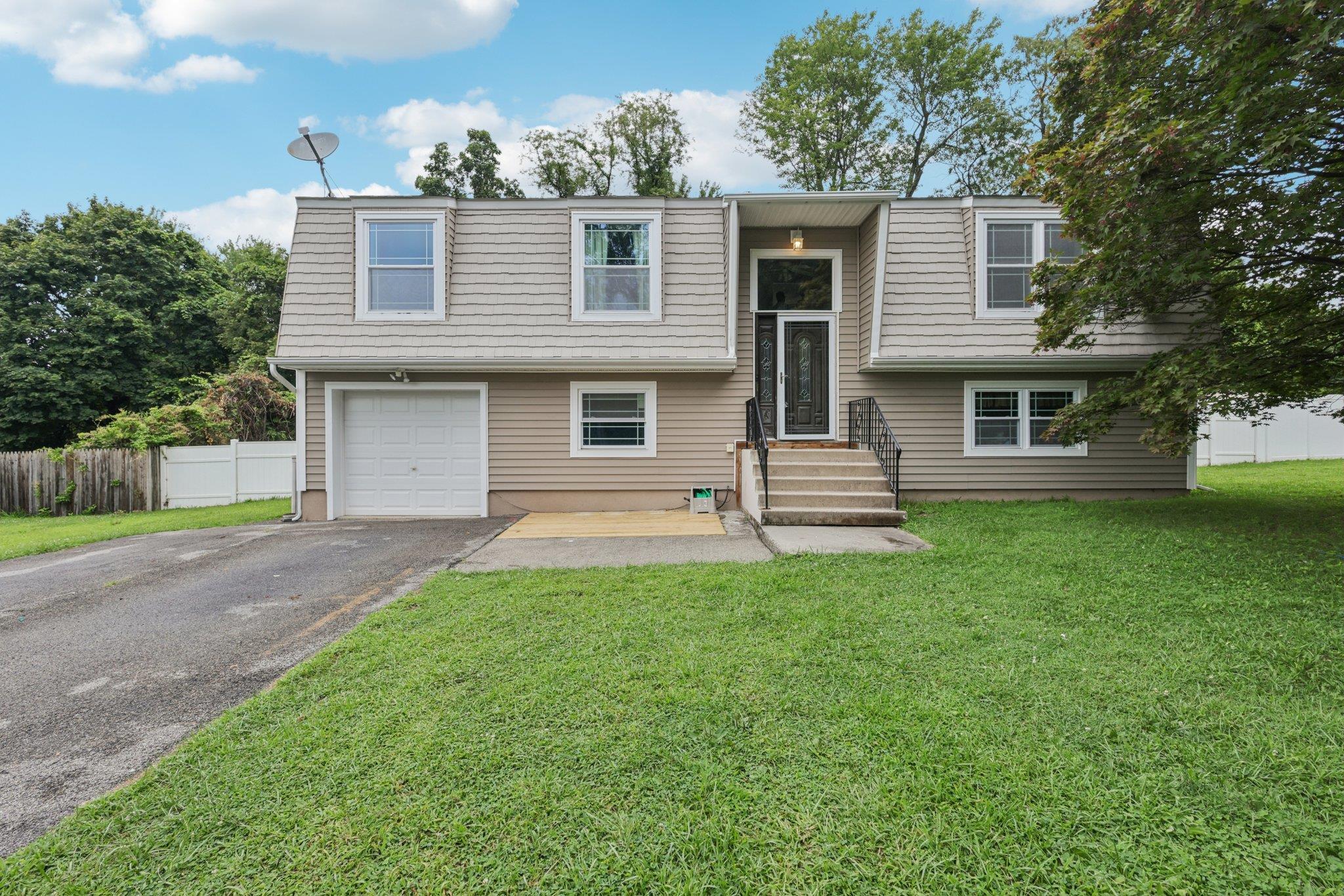 Property Photo: 510 Macnary Road NY 12553