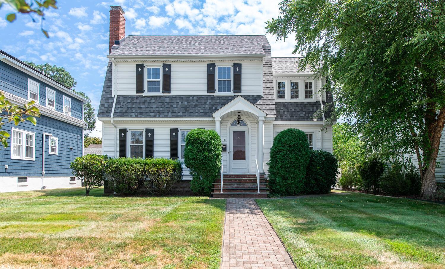 19 Kingston Avenue  Poughkeepsie NY 12603 photo
