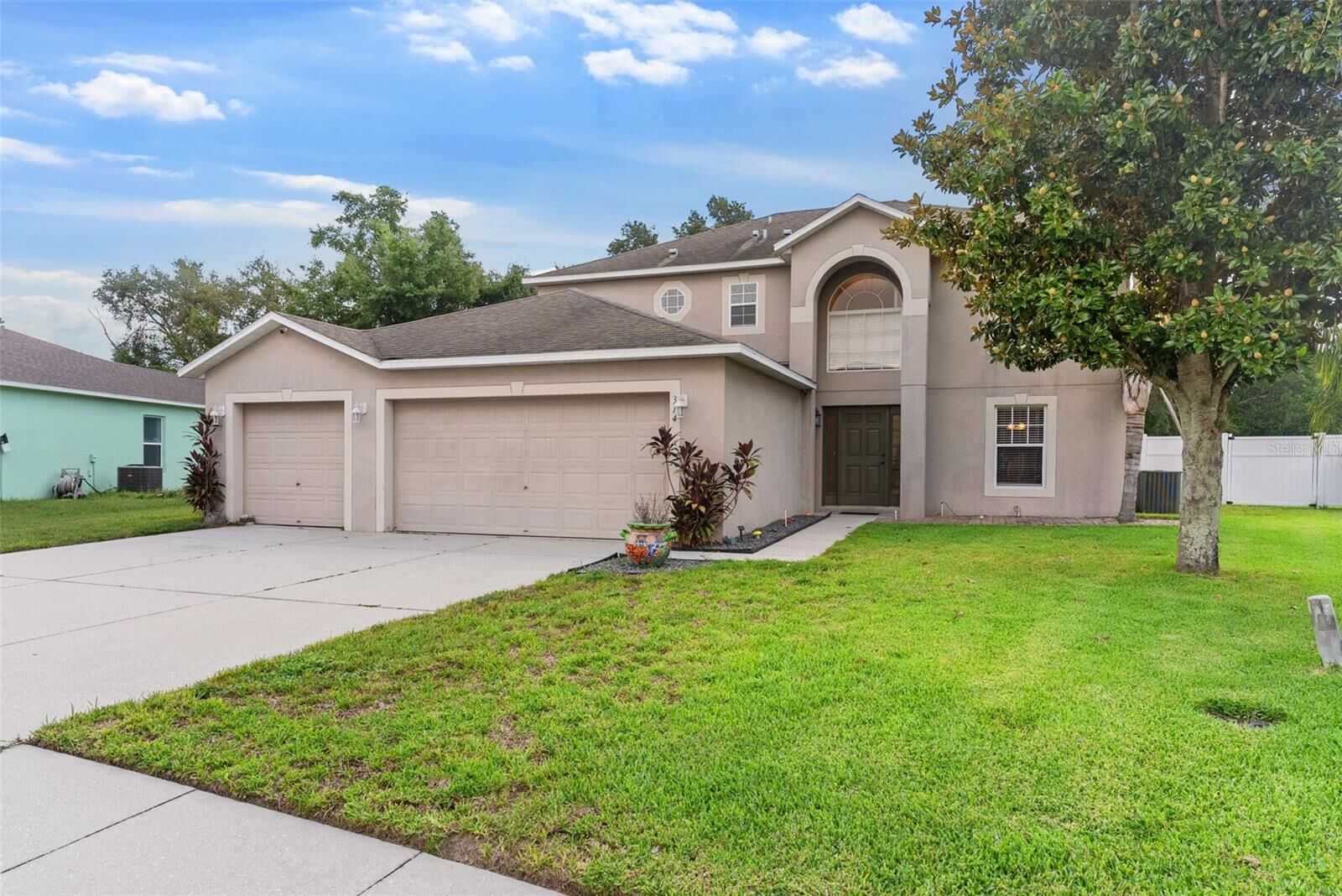 Property Photo: 314 Pine Shadow Lane FL 33823