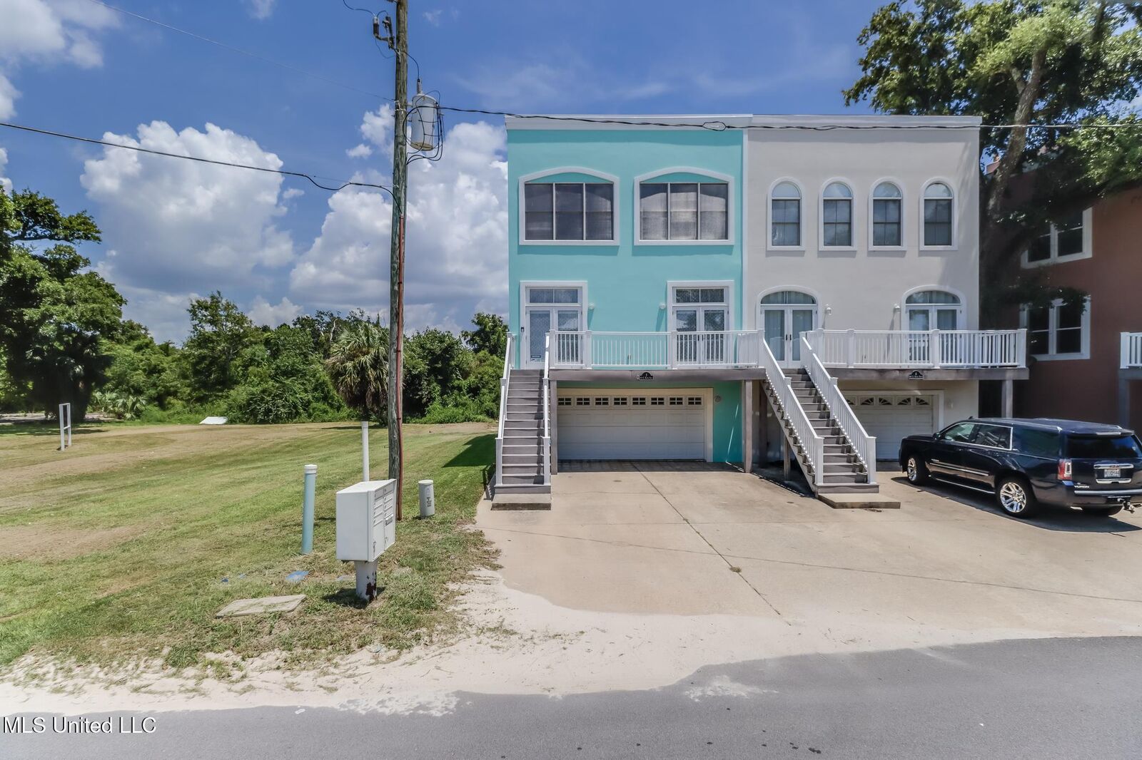 Property Photo:  1 Texas Street  MS 39507 