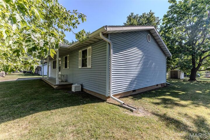 Property Photo:  1524 Tekary Street  MO 65536 