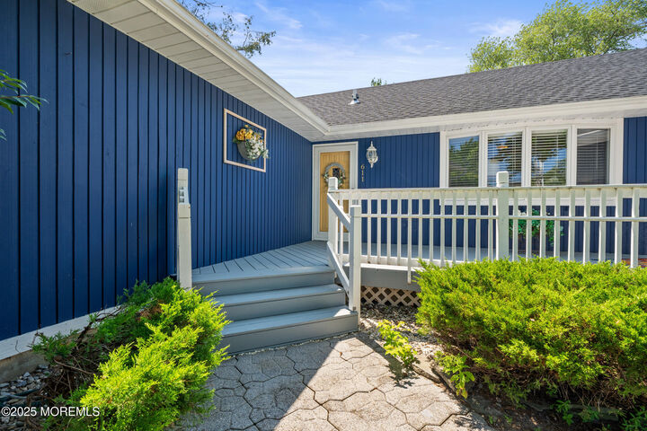 Property Photo:  611 Drum Point Road  NJ 08723 