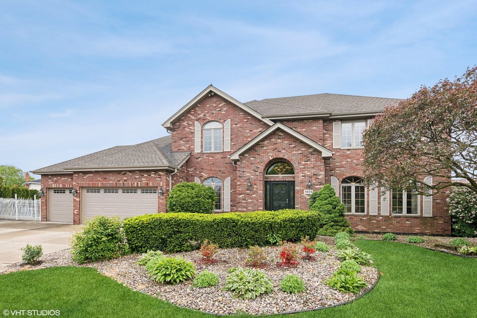 Property Photo:  7825 Braeloch Court  IL 60462 