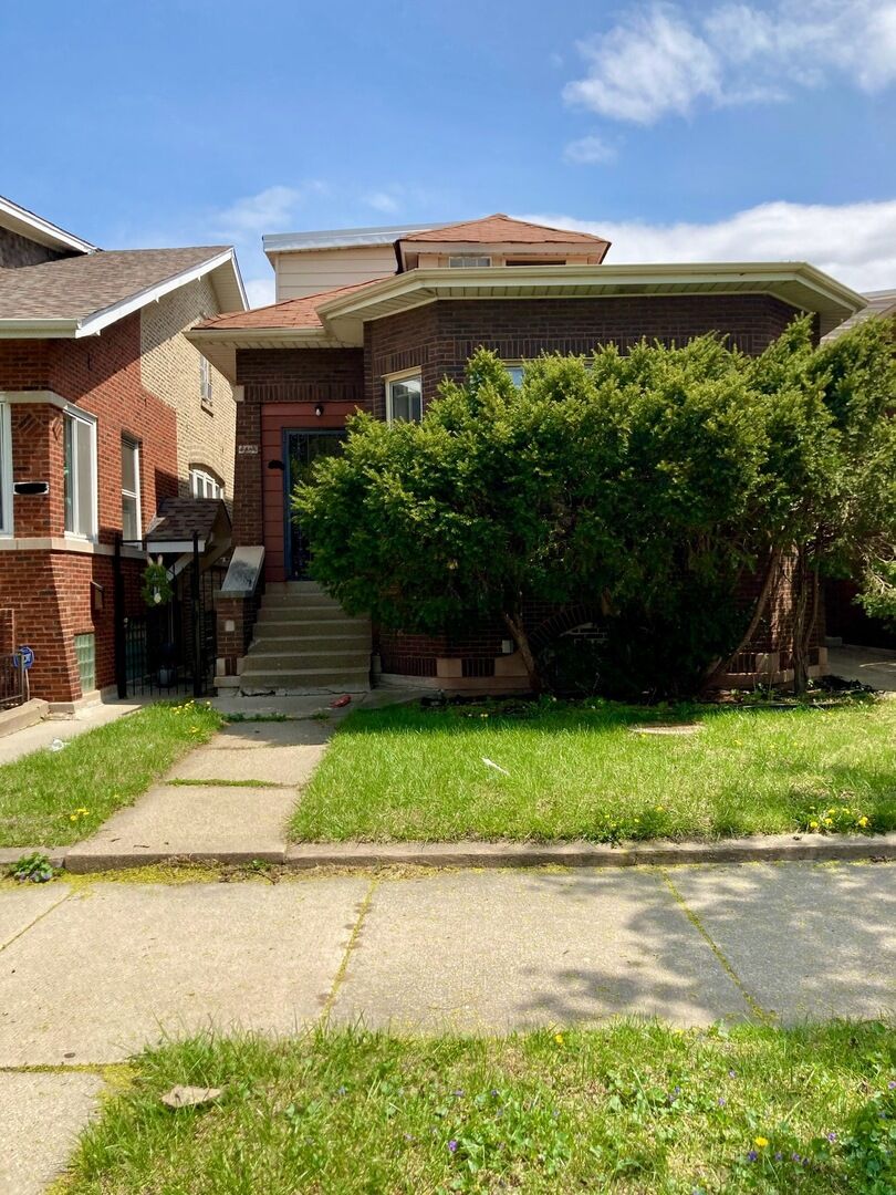 Property Photo:  8115 S Rhodes Avenue  IL 60619 
