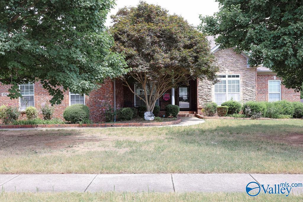 Property Photo:  150 Shackleford Road  AL 35759 