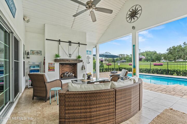 Property Photo:  3410 Shinnecock Ln  FL 32043 