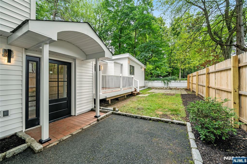 Property Photo:  47 5th Street  NJ 07624 