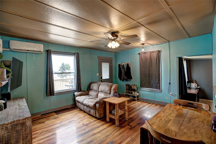 Property Photo: 708 4th Avenue E MT 59860