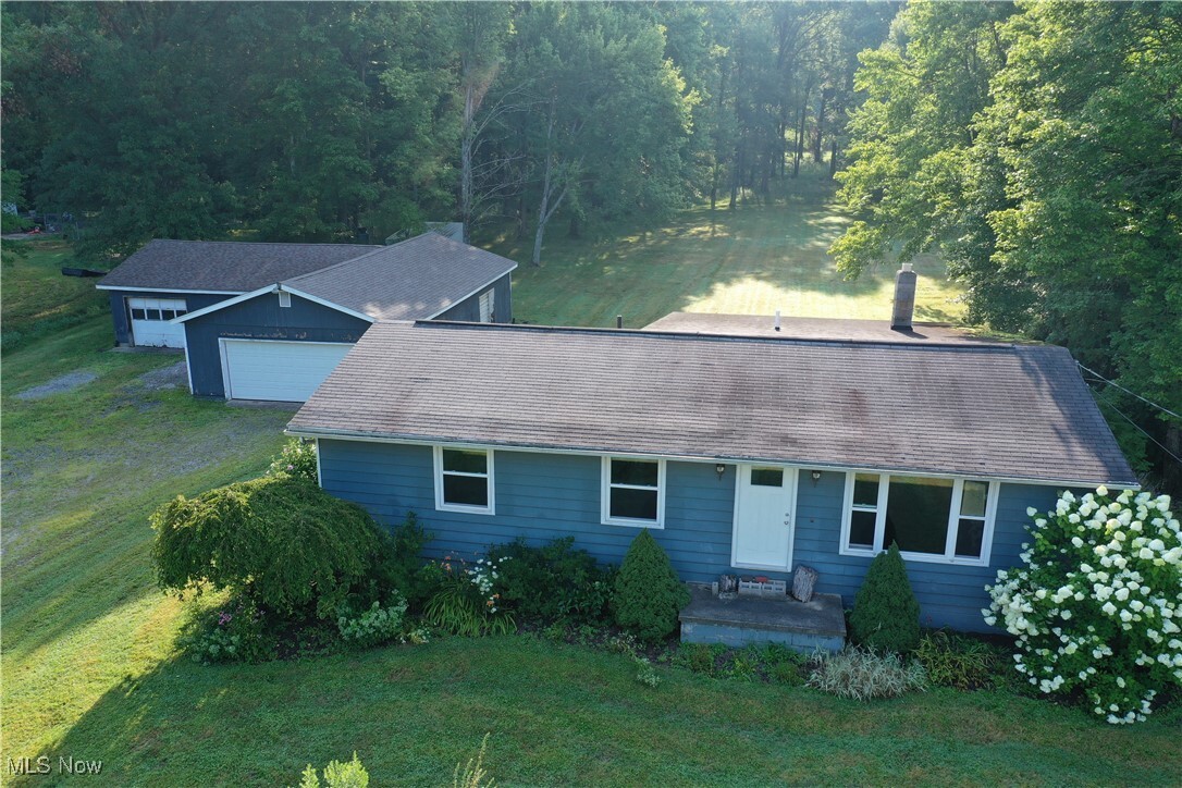 2693 Mahan Denman Road NW  Bristolville OH 44402 photo