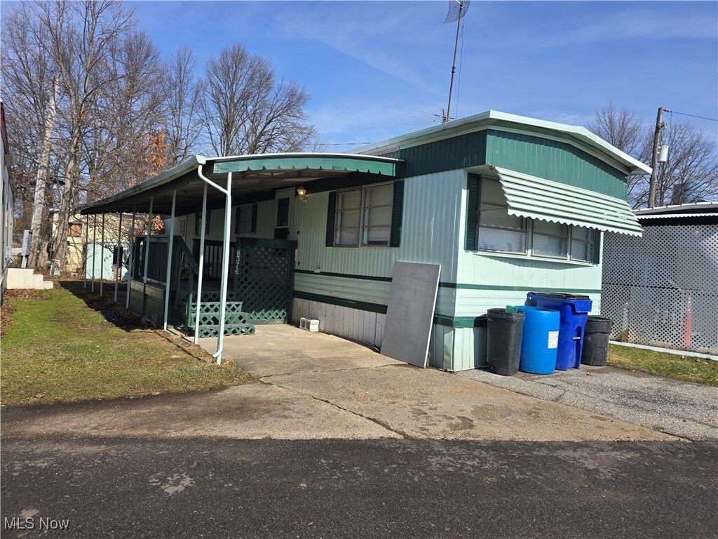 Property Photo: 8376 Russell Lane OH 44144